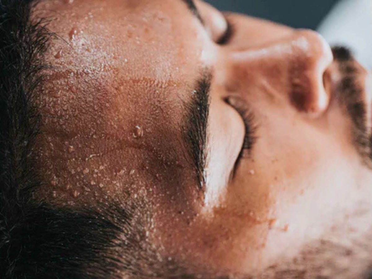 Schwitzen in der Nacht – so vermeidest du Schwitzen im Schlaf